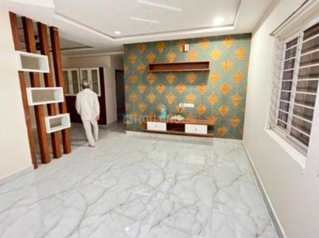2 BHK Apartment in Madhapur for rent Hyderabad. The reference number is 17642998
