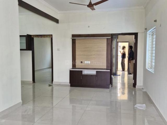 2 BHK Apartment in Madhapur for rent Hyderabad. The reference number is 19606128