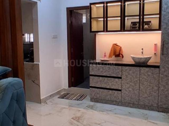 2 BHK Apartment in Madhapur for rent Hyderabad. The reference number is 19650312