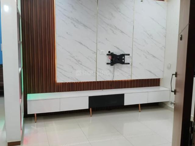 2 BHK Apartment in Madhapur for rent Hyderabad. The reference number is 20318565