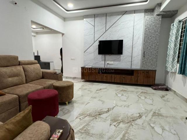 2 BHK Apartment in Madhapur for rent Hyderabad. The reference number is 20561935