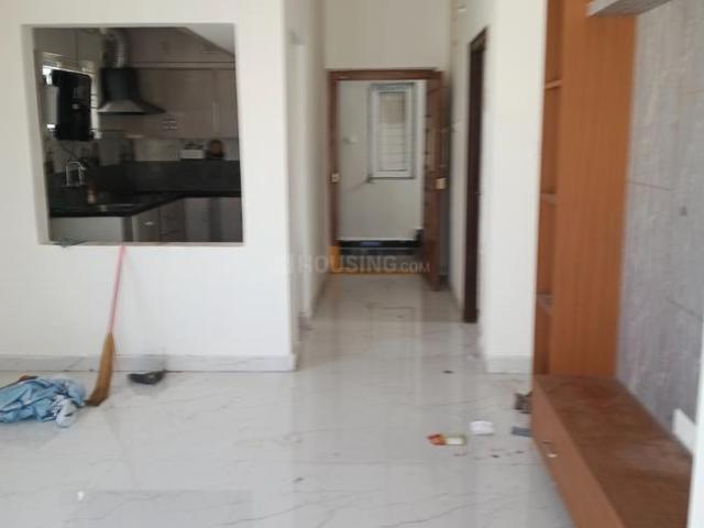2 BHK Apartment in Madhapur for rent Hyderabad. The reference number is 21102573