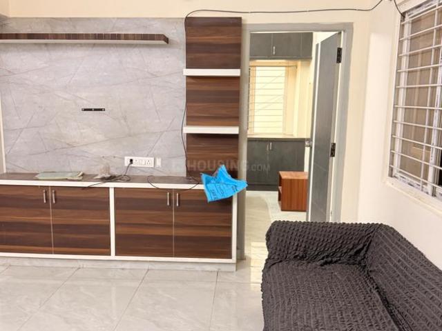 2 BHK Apartment in Madhapur for rent Hyderabad. The reference number is 21140395