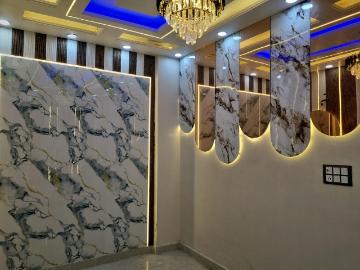2 BHK Apartment in Madhu Vihar for resale New Delhi. The reference number is 20435367