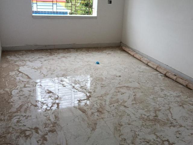 2 BHK Apartment in Madhyamgram for resale Kolkata. The reference number is 21169673