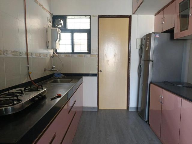 2 BHK Apartment in Magarpatta City for rent Pune. The reference number is 18904713