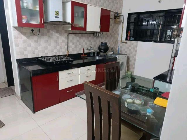 2 BHK Apartment in Magarpatta City for rent Pune. The reference number is 19458065