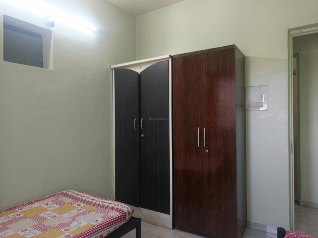 2 BHK Apartment in Magarpatta City for rent Pune. The reference number is 19665045