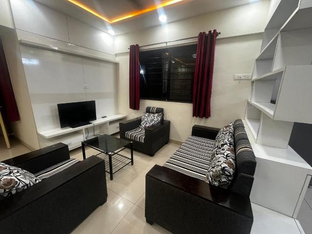 2 BHK Apartment in Magarpatta City for rent Pune. The reference number is 19737889