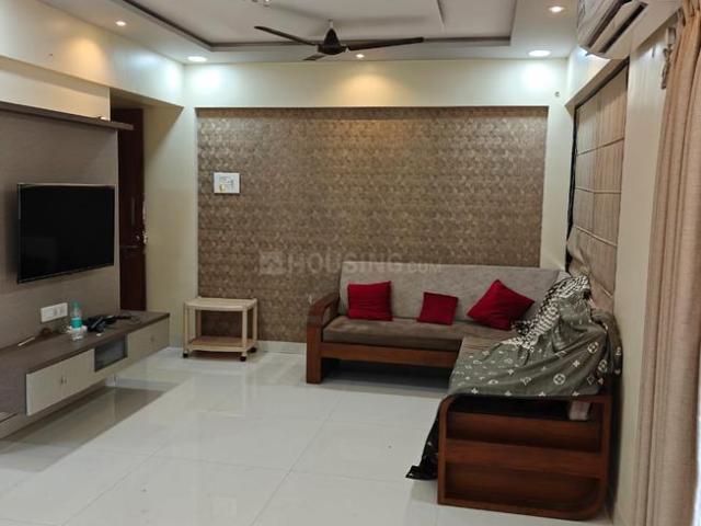 2 BHK Apartment in Magarpatta City for rent Pune. The reference number is 20452940