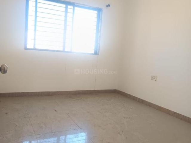 2 BHK Apartment in Magarpatta City for rent Pune. The reference number is 20507672