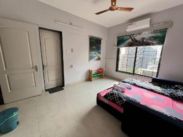 2 BHK Apartment in Magarpatta City for rent Pune. The reference number is 20555778