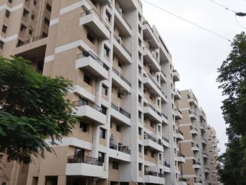 2 BHK Apartment in Magarpatta City for rent Pune. The reference number is 20561711