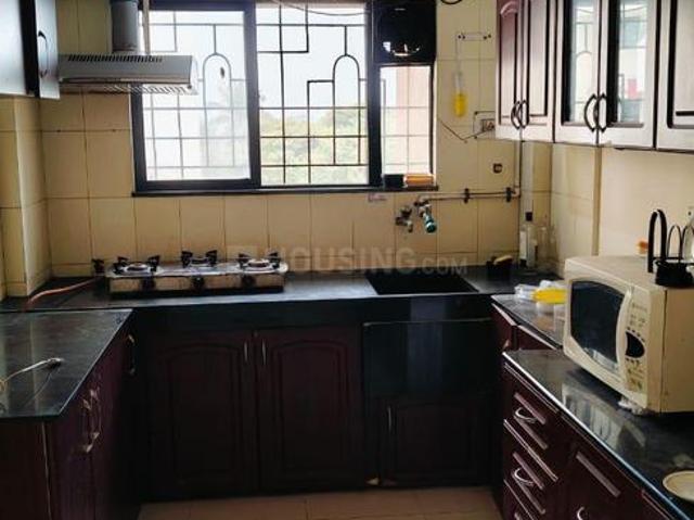 2 BHK Apartment in Magarpatta City for rent Pune. The reference number is 20638137