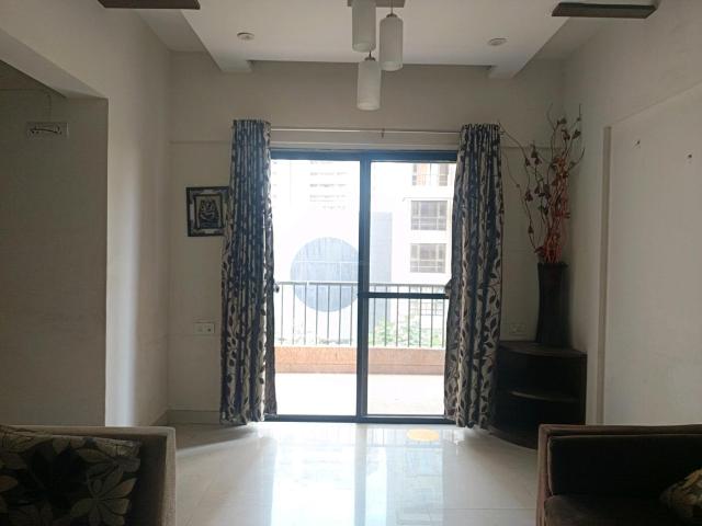 2 BHK Apartment in Magarpatta City for rent Pune. The reference number is 20666960