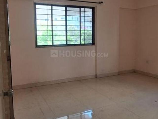 2 BHK Apartment in Magarpatta City for rent Pune. The reference number is 20707838