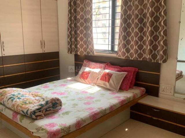 2 BHK Apartment in Magarpatta City for rent Pune. The reference number is 20710198