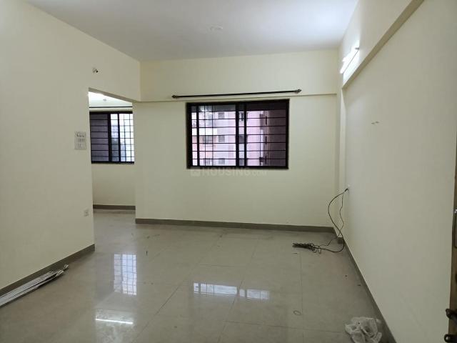 2 BHK Apartment in Magarpatta City for rent Pune. The reference number is 20719768
