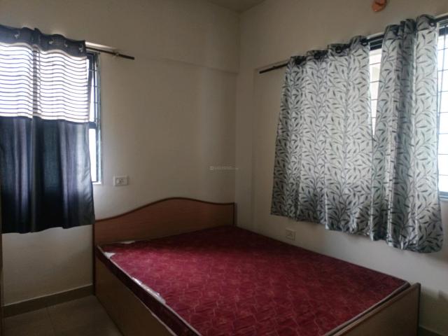 2 BHK Apartment in Magarpatta City for rent Pune. The reference number is 20724256