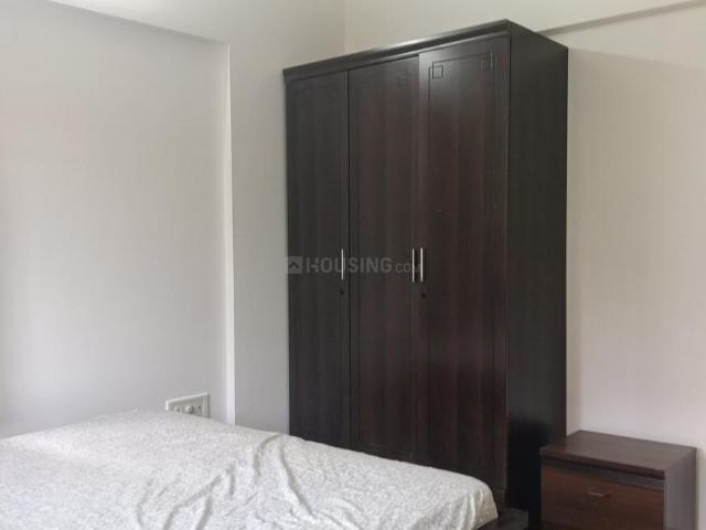 2 BHK Apartment in Magarpatta City for rent Pune. The reference number is 20767216