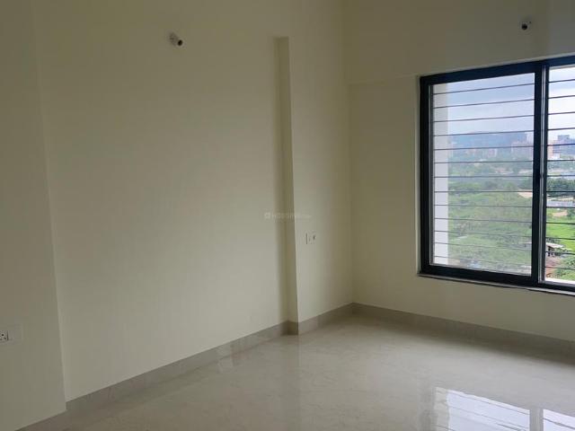 2 BHK Apartment in Magarpatta City for rent Pune. The reference number is 20875889
