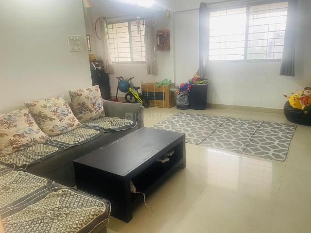 2 BHK Apartment in Magarpatta City for rent Pune. The reference number is 20876613