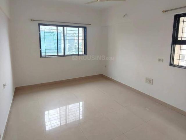 2 BHK Apartment in Magarpatta City for rent Pune. The reference number is 20907364