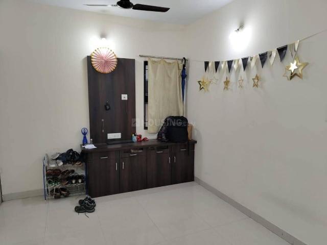 2 BHK Apartment in Magarpatta City for rent Pune. The reference number is 20907391