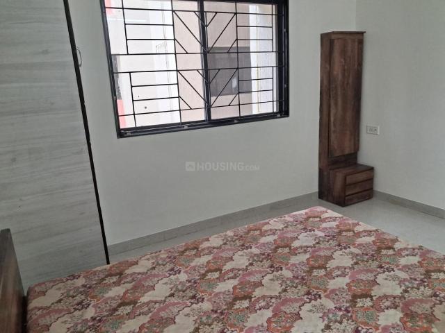 2 BHK Apartment in Magarpatta City for rent Pune. The reference number is 20916926