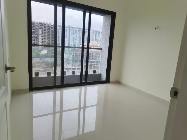 2 BHK Apartment in Magarpatta City for rent Pune. The reference number is 20970386