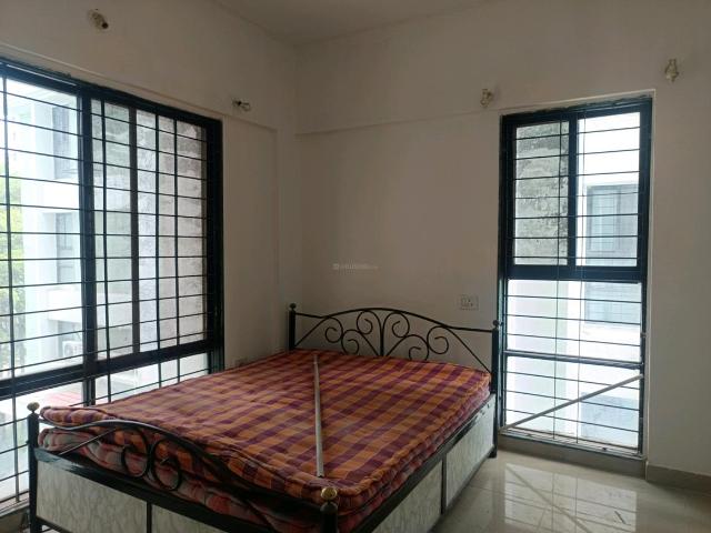 2 BHK Apartment in Magarpatta City for rent Pune. The reference number is 20145611