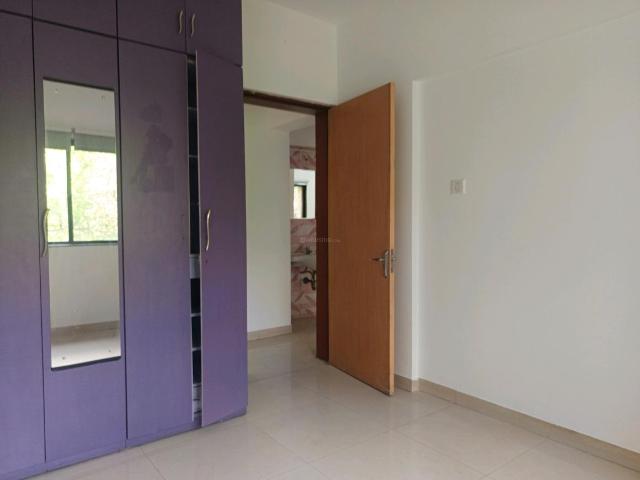 2 BHK Apartment in Magarpatta City for rent Pune. The reference number is 20188661