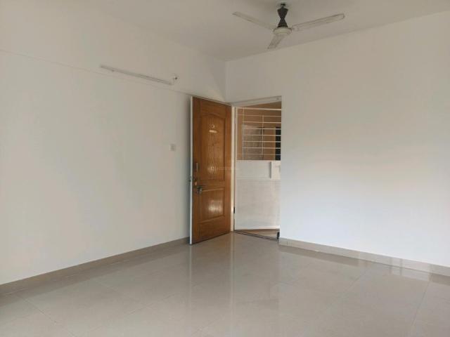 2 BHK Apartment in Magarpatta City for rent Pune. The reference number is 20261435