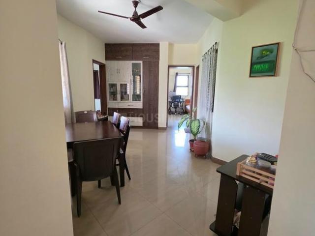 2 BHK Apartment in Magarpatta City for rent Pune. The reference number is 21026227