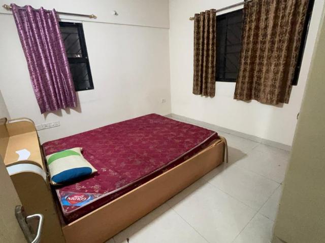 2 BHK Apartment in Magarpatta City for rent Pune. The reference number is 21031015
