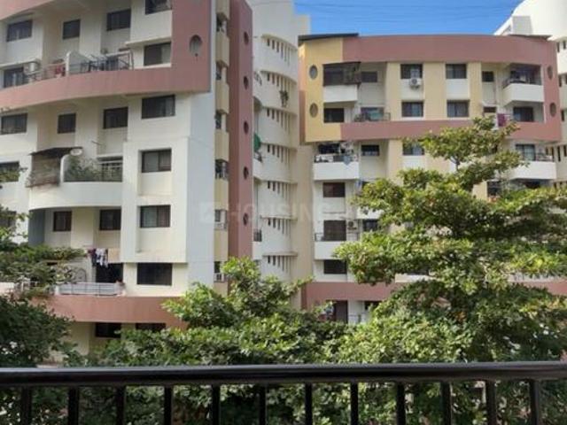 2 BHK Apartment in Magarpatta City for rent Pune. The reference number is 21126589