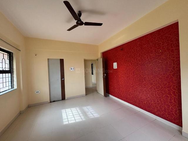 2 BHK Apartment in Magarpatta City for rent Pune. The reference number is 21163542