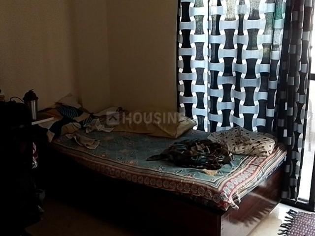 2 BHK Apartment in Magarpatta City for rent Pune. The reference number is 21361984