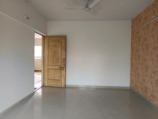 2 BHK Apartment in Magarpatta City for resale Pune. The reference number is 20771562