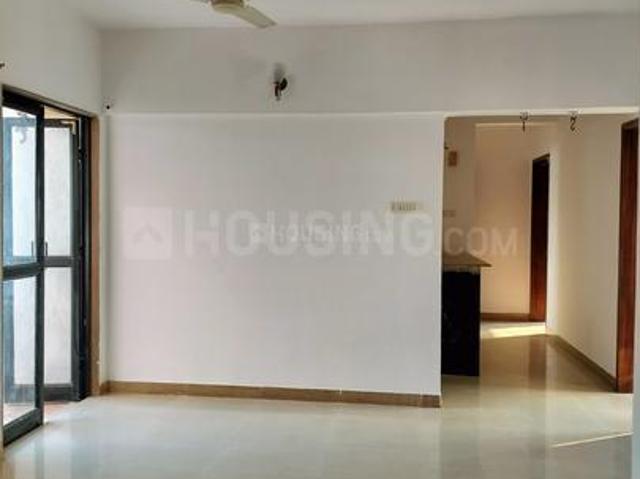 2 BHK Apartment in Magarpatta City for resale Pune. The reference number is 20918787
