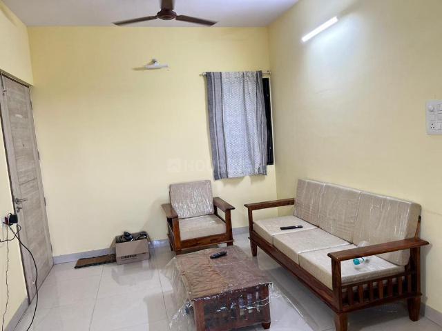 2 BHK Apartment in Magarpatta City for resale Pune. The reference number is 21158758