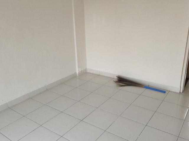 2 BHK Apartment in Magarpatta City for resale Pune. The reference number is 21205553