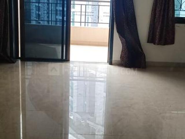 2 BHK Apartment in Magarpatta City for resale Pune. The reference number is 21371823