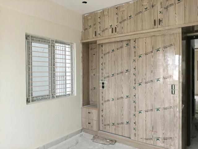 2 BHK Apartment in Mahadevapura for rent Bengaluru. The reference number is 21355172