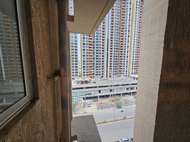 2 BHK Apartment in Mahalunge for rent Pune. The reference number is 21071548