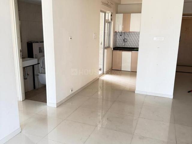 2 BHK Apartment in Mahalunge for rent Pune. The reference number is 21122752