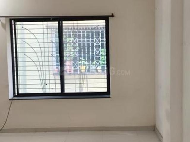 2 BHK Apartment in Mahal for rent Nagpur. The reference number is 19354646