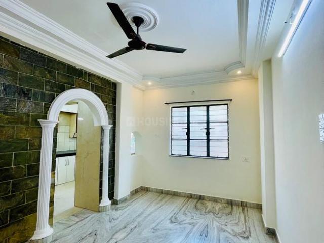 2 BHK Apartment in Mahal for rent Nagpur. The reference number is 20452884