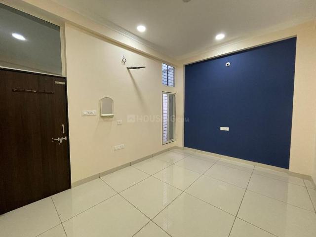 2 BHK Apartment in Mahalakshmi Nagar for rent Indore. The reference number is 20807148