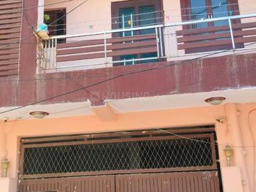 2 BHK Apartment in Mahavir Enclave for rent New Delhi. The reference number is 20247741